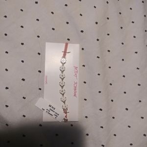 Betsey Johnson choker